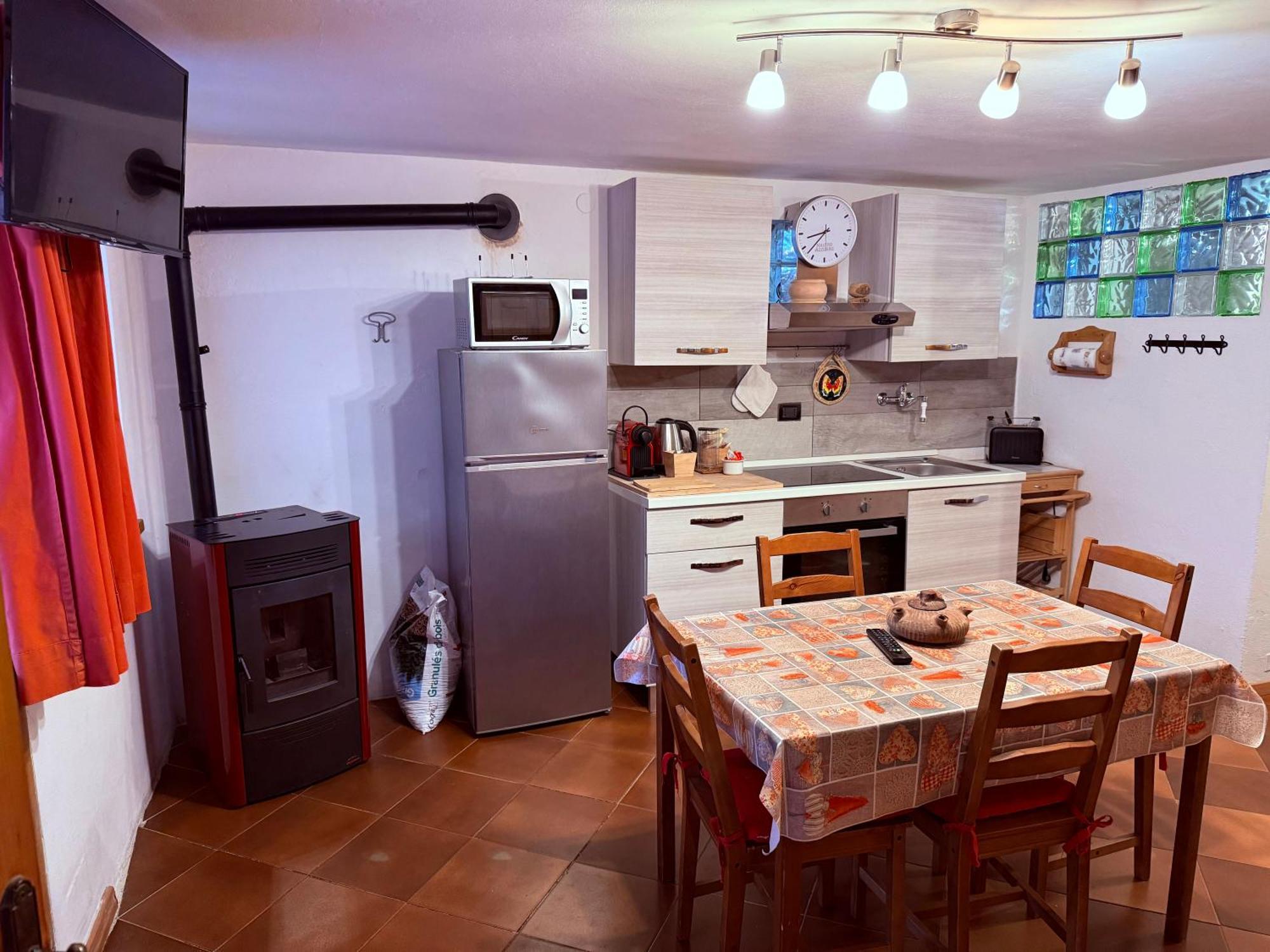Casa Vacanze Nora Chamois Exterior photo